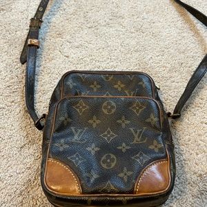 Louis Vuitton crossbody